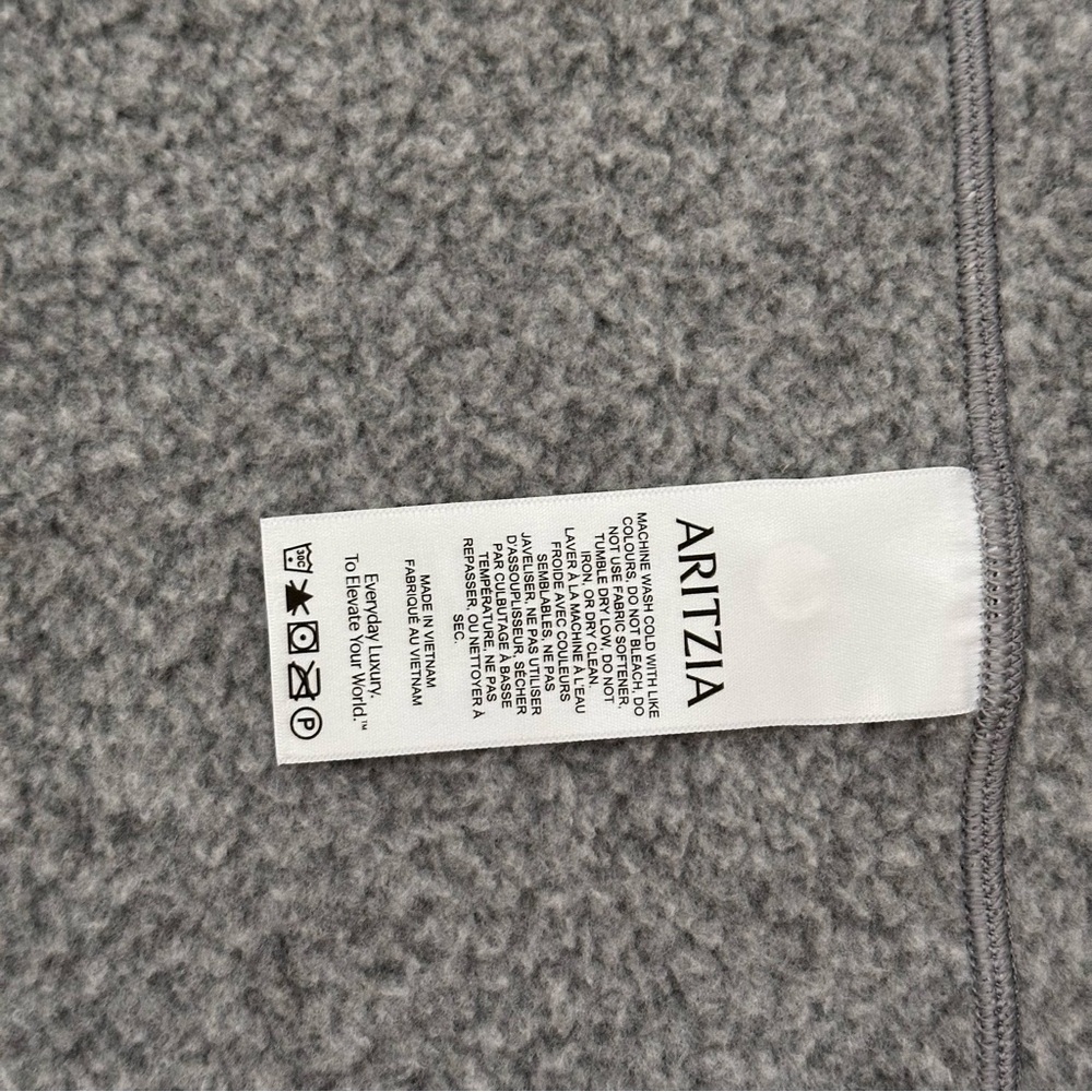 Aritzia Golden Regulate Grey Zip-Up Jacket - Picture 6 of 11